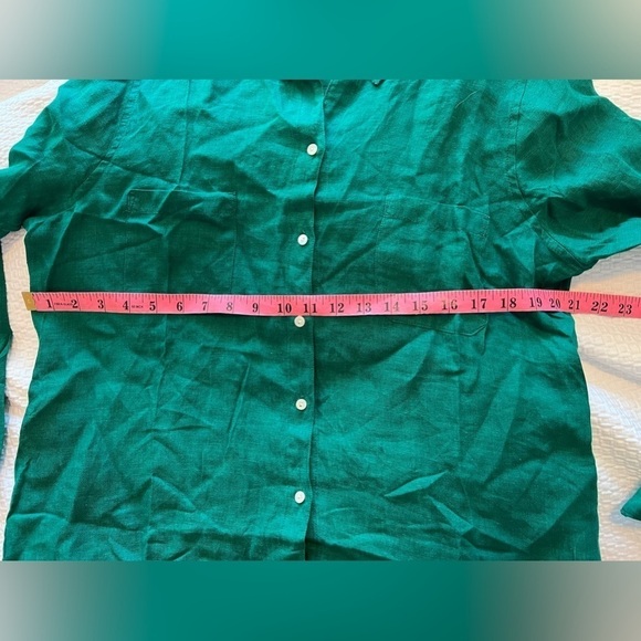 NEW LILLY PULITZER sea view linen button down top in evergreen - Picture 10 of 14